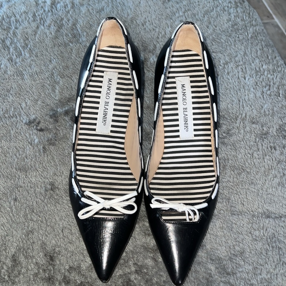 Manolo Blahnik Conti Black Leather Ribbon Bow Pumps Sz 37